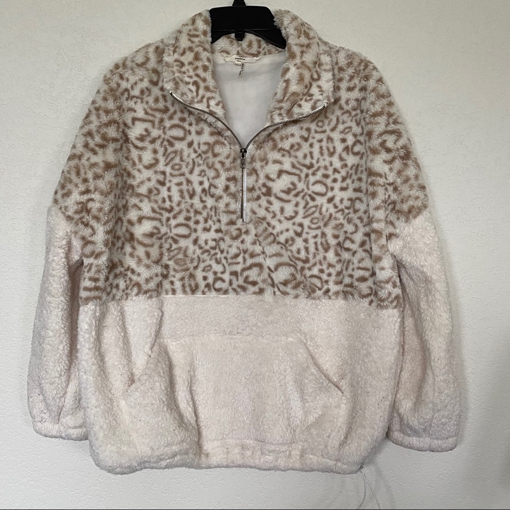 Leopard Sweat shirt